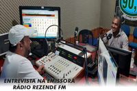 CÂMARA MUNICIPAL DE NOVA XAVANTINA/MT, ESTIVERAM EM UMA ENTREVISTA NO ESTÚDIO DA EMISSORA RÁDIO REZENDE FM