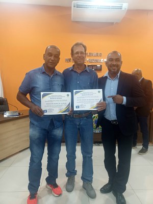	Moção de Aplausos a Sebastião Nunes de Oliveira e Ailton Vieira de Rezende Junior