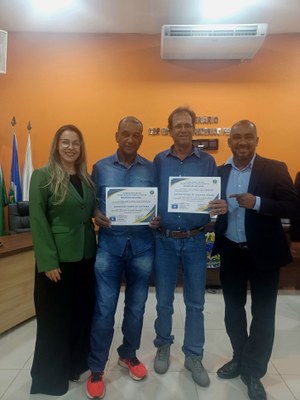 	Moção de Aplausos a Sebastião Nunes de Oliveira e Ailton Vieira de Rezende Junior