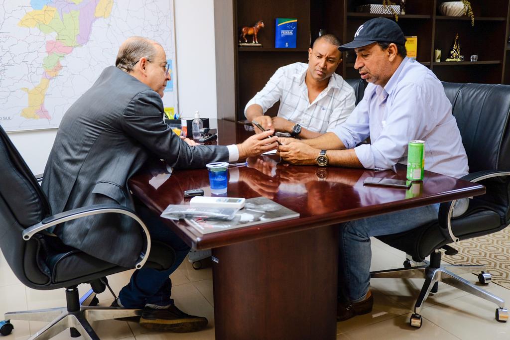 Os Vereadores da Câmara Municipal, Participaram de Reunião com Parlamentar Estadual Para Destravar Emendas Para Nova Xavantina/MT.